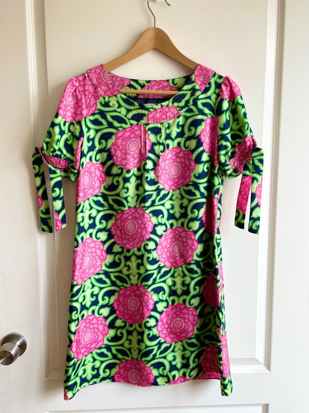 Vintage Lilly Pulitzer Silk Shift Dress Size 2 Pink Green Floral